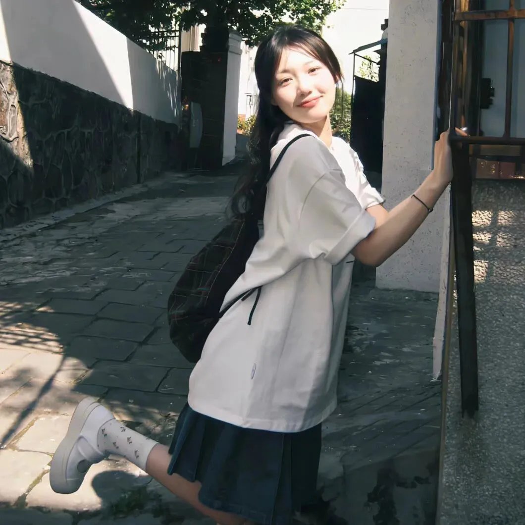 卡门和罗拉